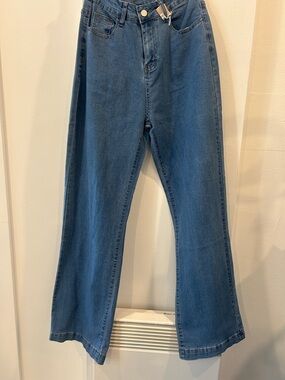 Classic Women’s Blue Denim Jeans